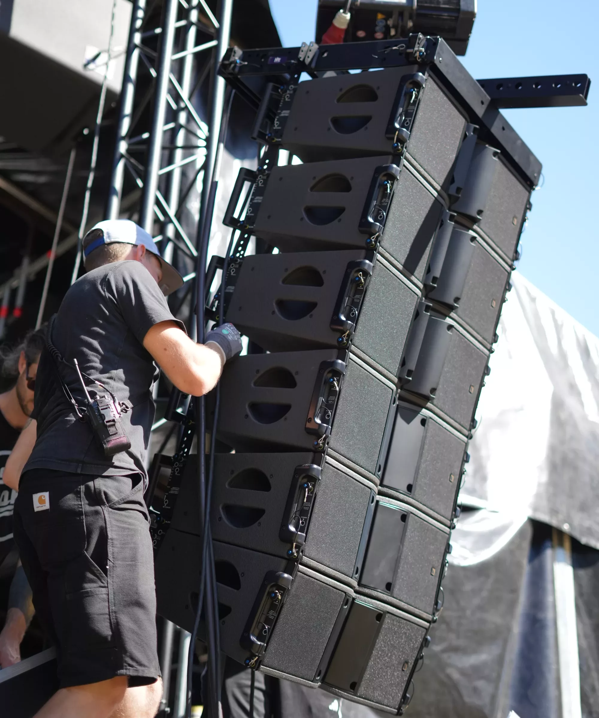 Line Array Kara 2